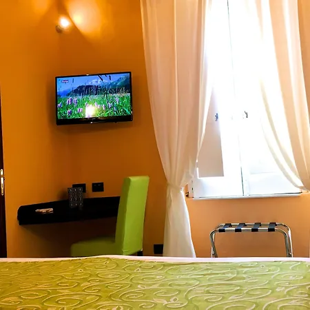 Residenza Viviani 4*