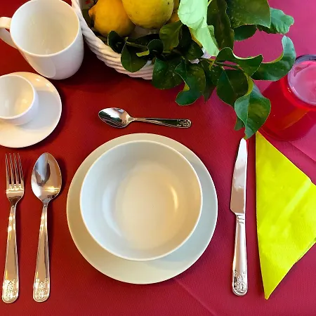 Residenza Viviani Bed and Breakfast 4*