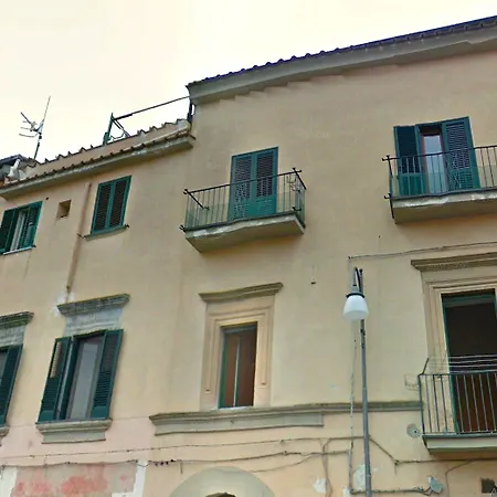 Residenza Viviani 4* سانتّانييلّو