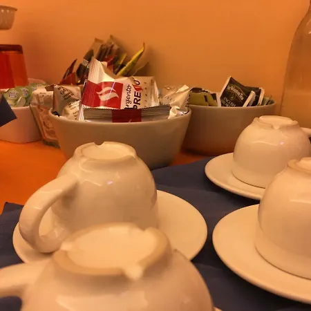 Residenza Viviani 4* סן אנג'לו