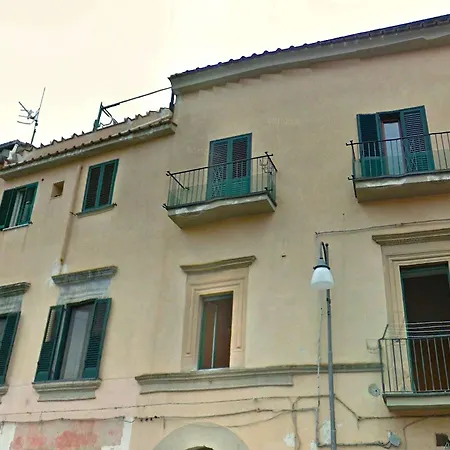 Bed & Breakfast Residenza Viviani 3*